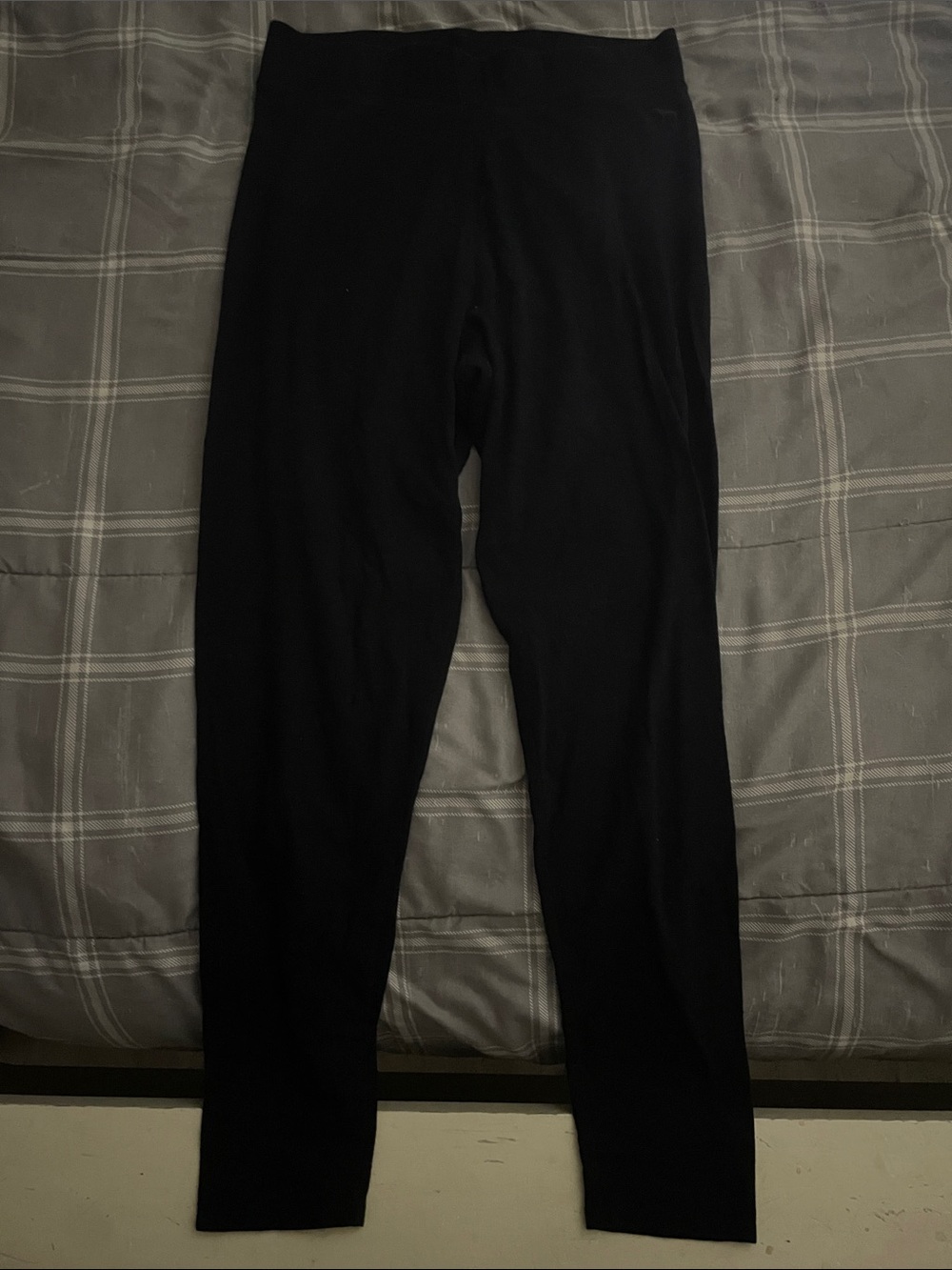 Woman’s Pink by Victorias Secret Black Stretch Knit Pants